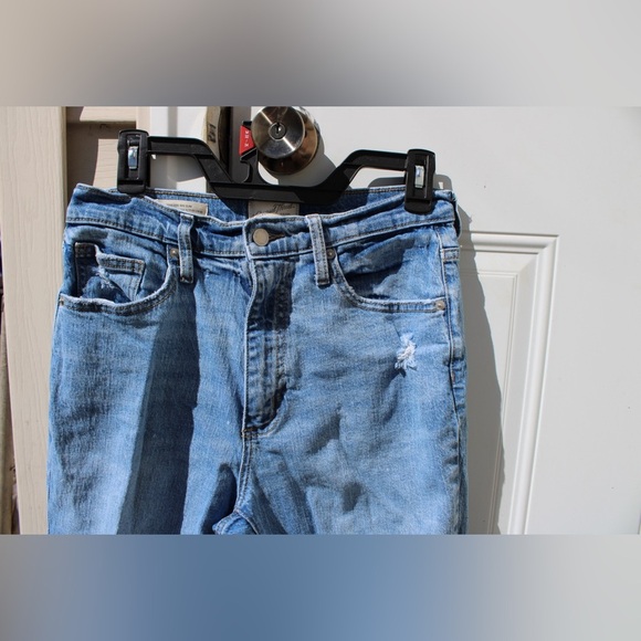 Universal Thread 8R High Rise 90s Slim Jeans - Picture 4 of 8